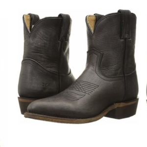 Frye Black Billy Short Leather Cowgirl Women's Boots Size 10 B